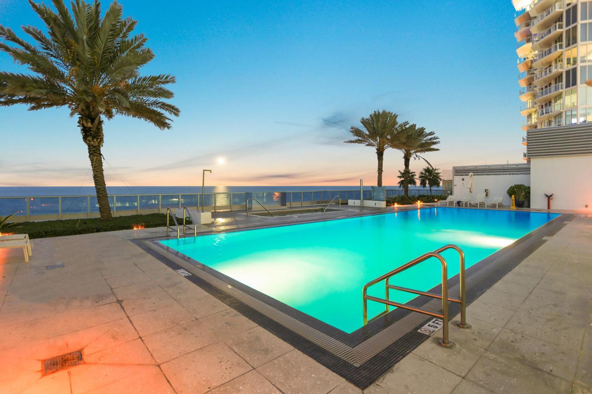 Montecarlo Miami Beach Luaran gambar